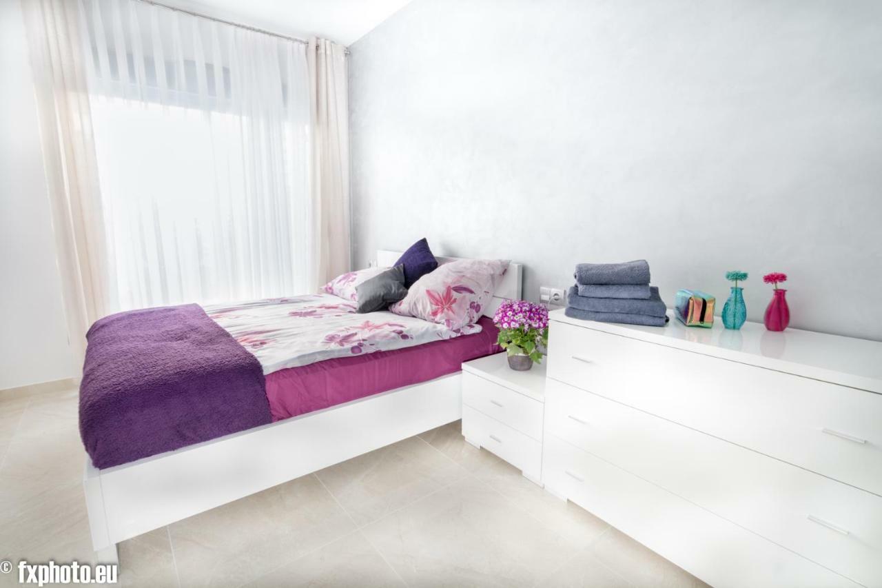 Eluxuria Sunny Villa Torrevieja Eksteriør billede